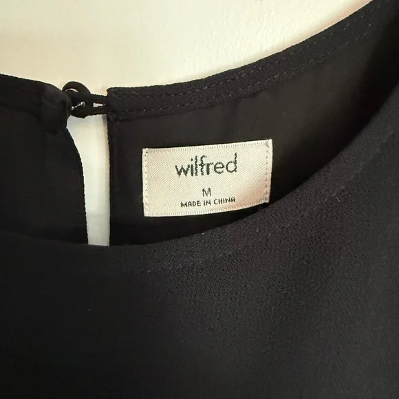 Wilfred Classic Black Long Sleeve Dress - Picture 2 of 5